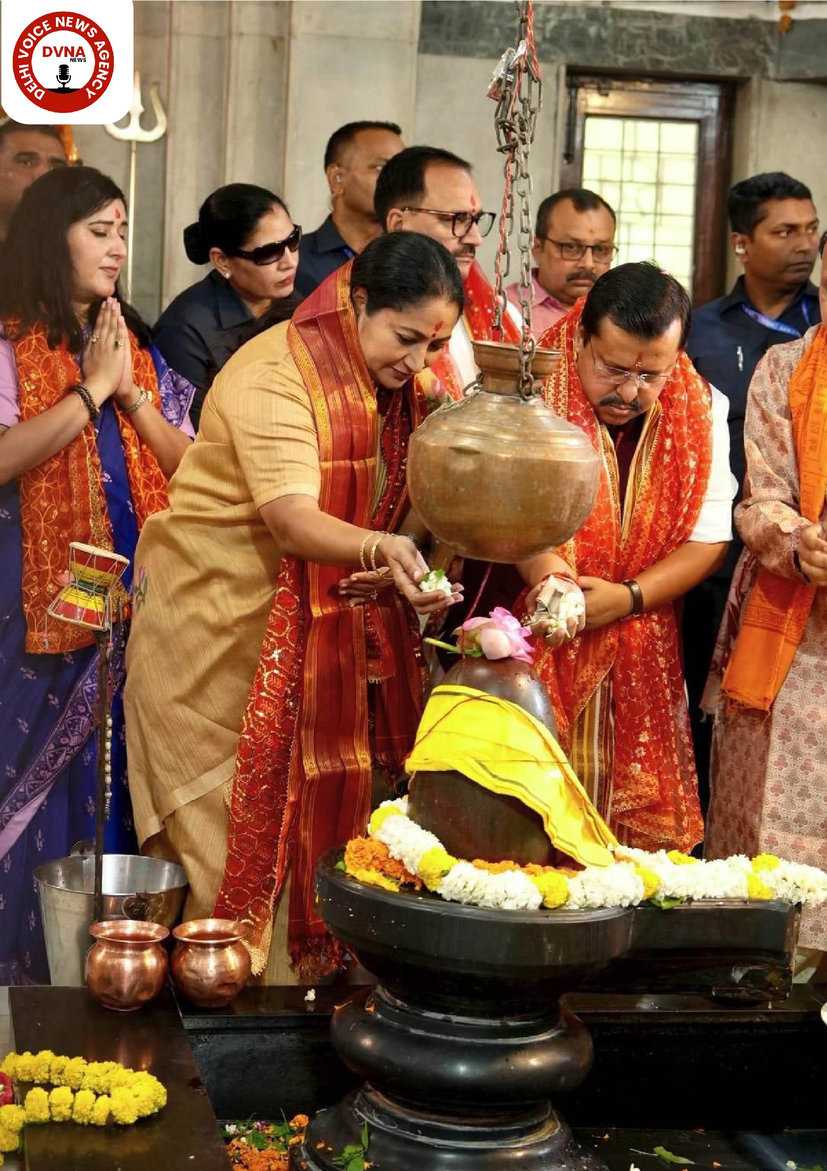 Delhi Chief Minister Rekha Gupta  and  BJP's National  President Nitin Navin  along with other BJP leaders 